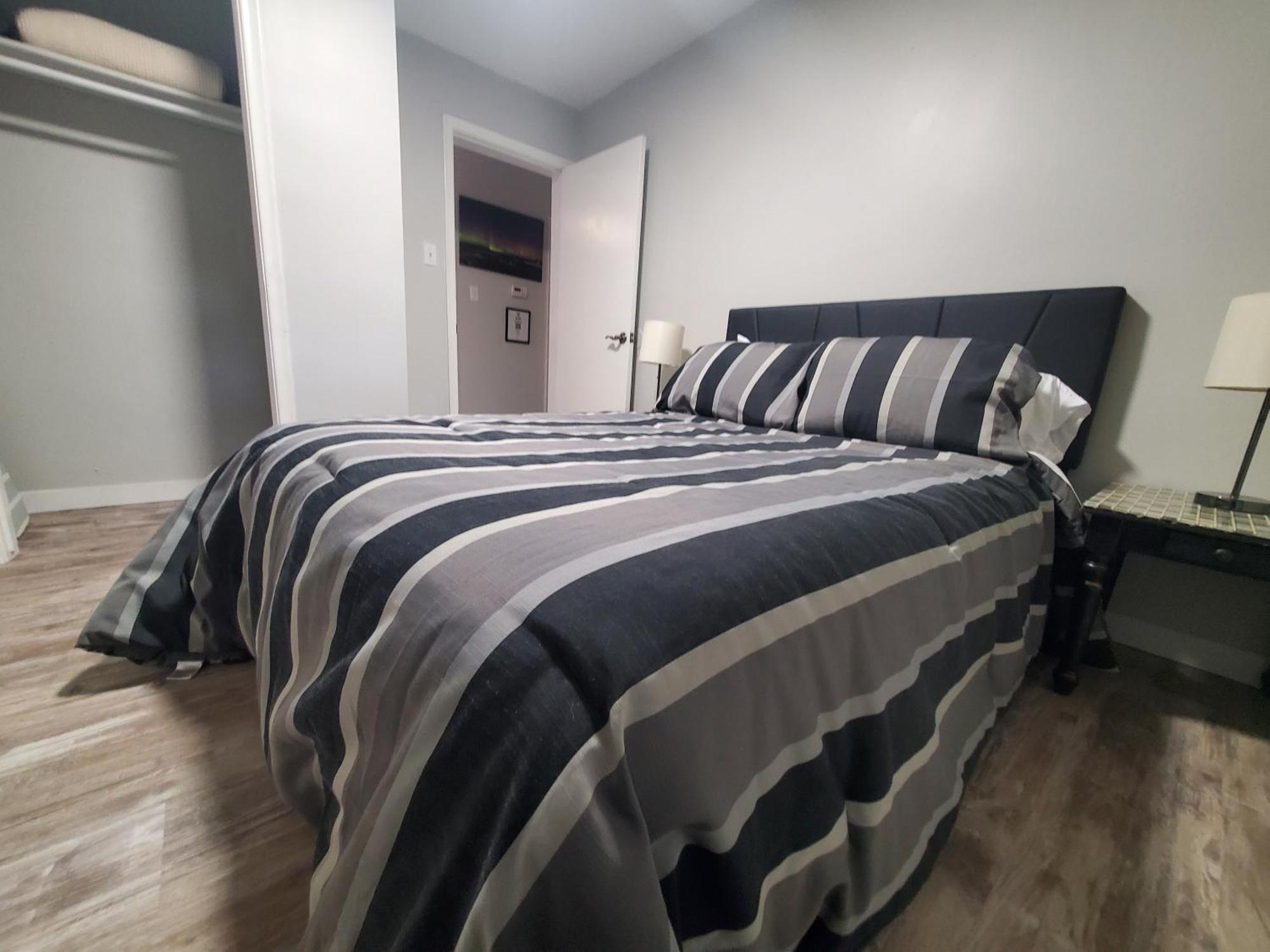 Modern Private 1Br Apt. W/Free Prkg + Fast Wi-Fi Sault Ste. Marie Exteriör bild
