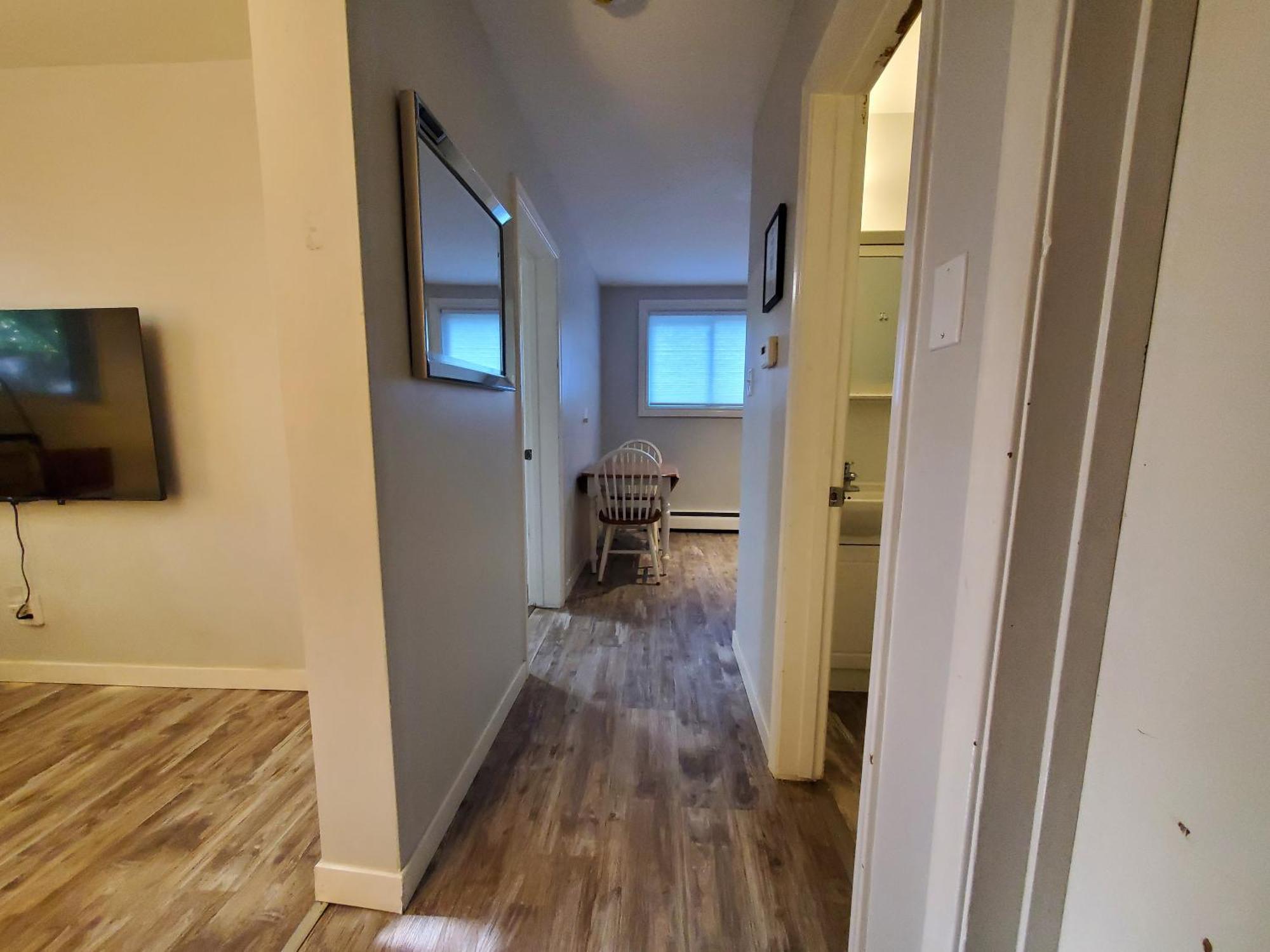 Modern Private 1Br Apt. W/Free Prkg + Fast Wi-Fi Sault Ste. Marie Exteriör bild